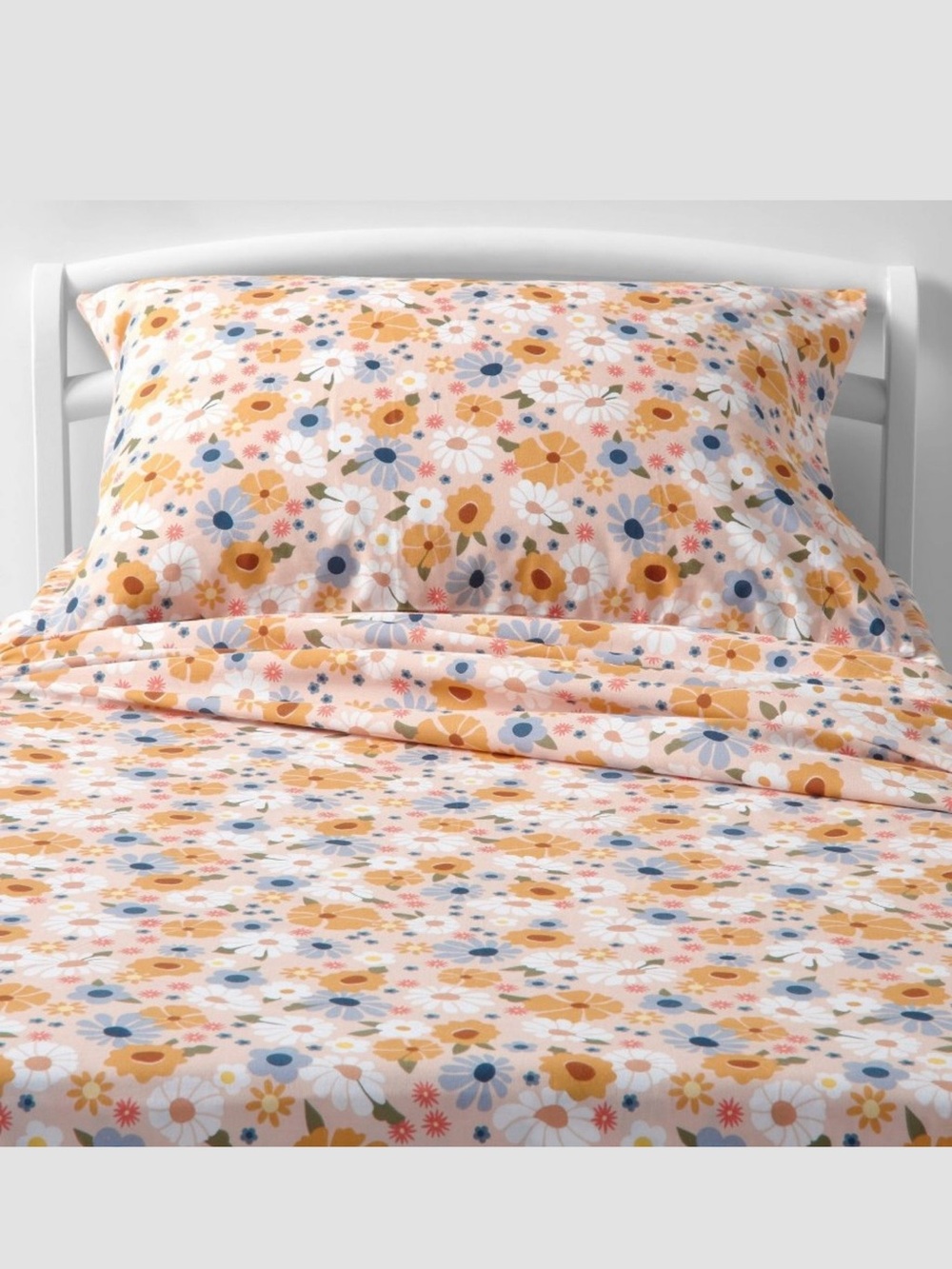 Pillowfort Vintage Floral Print Cotton Sheet Set Toddler Bed Size